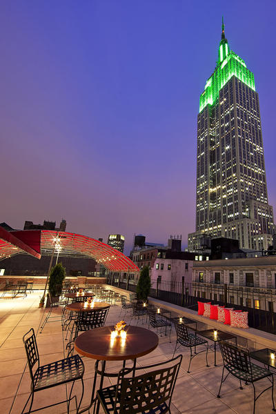 Kixby in New York City, New York (John F Kennedy) Terasse