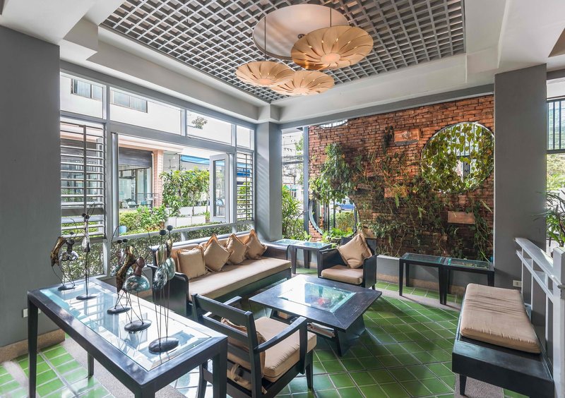 Asleep by Lantana in Chon Buri, Bangkok Lounge/Empfang