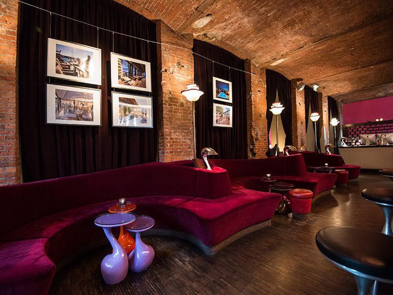 East Hotel & Restaurant in Hamburg, Hamburg (DE) Lounge/Empfang