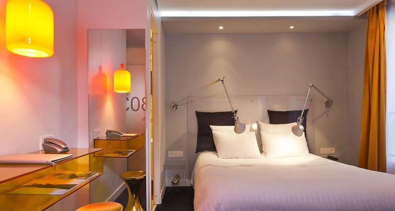 Color Design Hôtel in Paris, Paris-Alle Flughäfen Wohnbeispiel