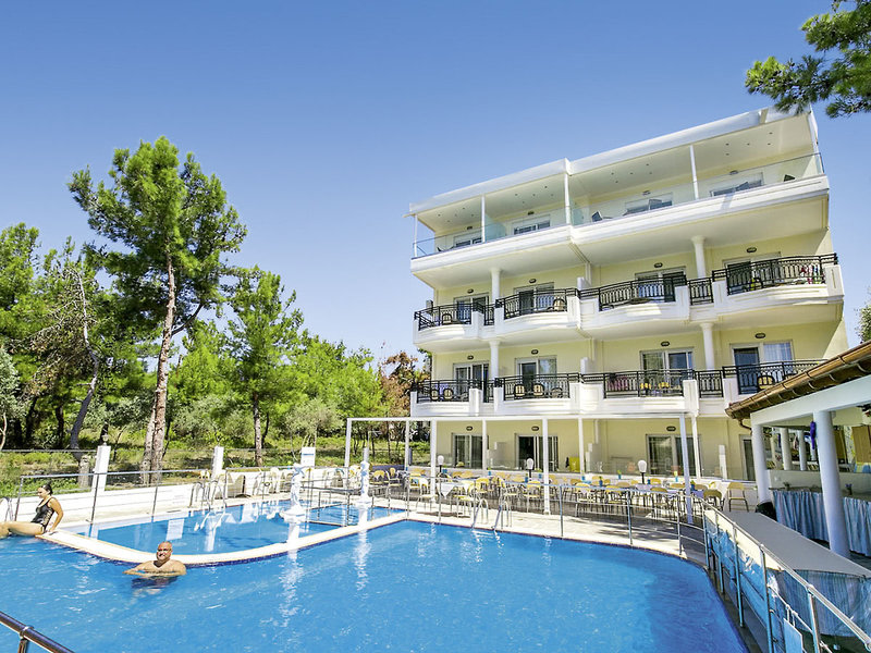 Hotel Sirines in Potos, Kavala (Thassos) Pool
