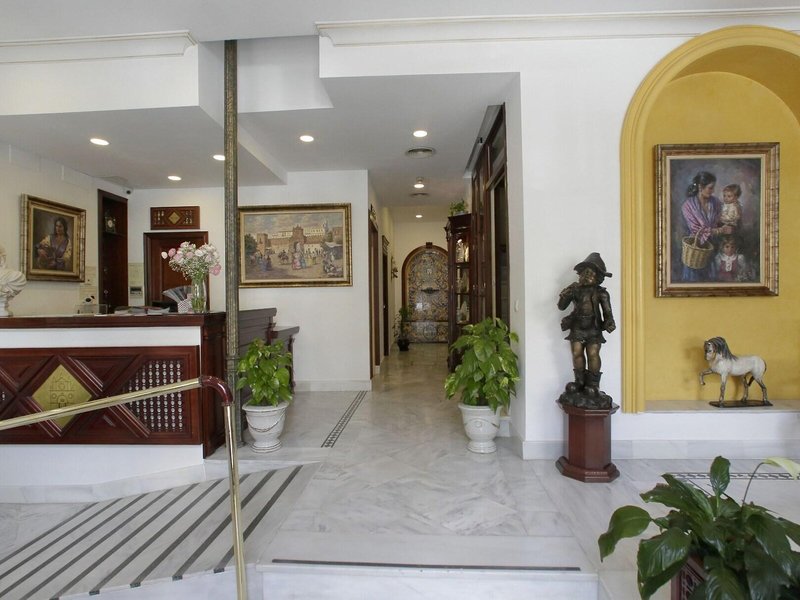 Basic Hotel Puerta de Sevilla in Sevilla, Sevilla Lounge/Empfang