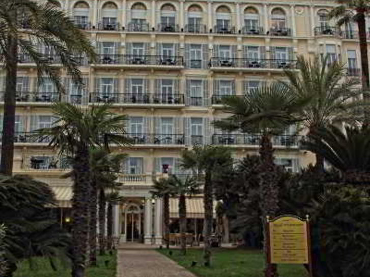 Hôtel Royal Westminster in Menton, Nizza Außenaufnahme