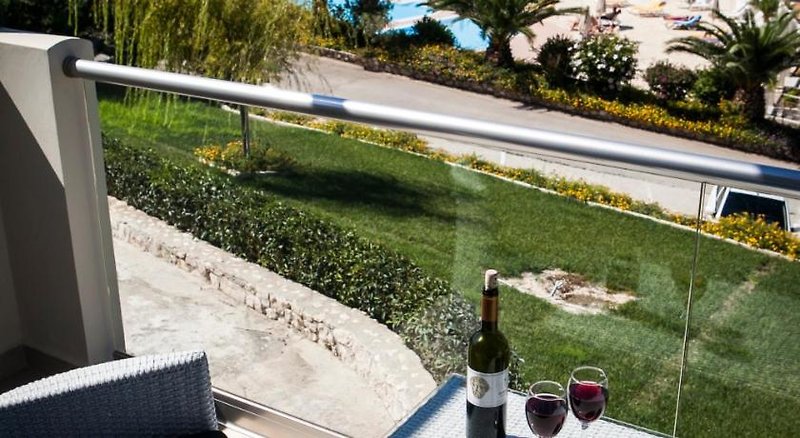 Dionysos Village Resort in Lassi, Kefalonia Terrasse