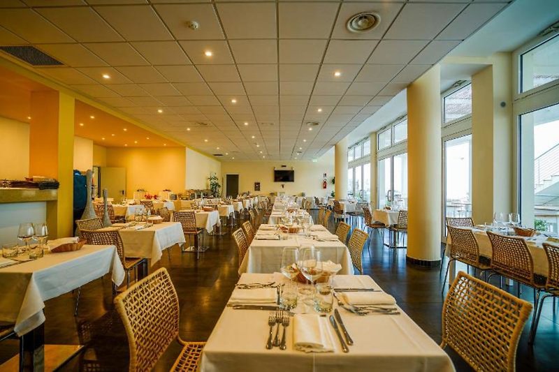 GH 19 Resort in Santa Cesarea Terme, Brindisi Restaurant