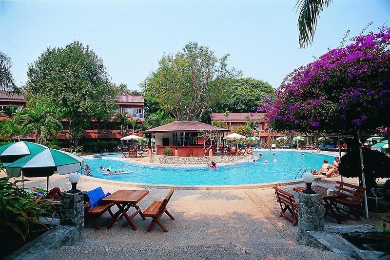 Loma Resort & Spa in Pattaya, Bangkok Pool