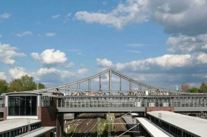 AC Hotel Berlin Humboldthain Park in Berlin, Berlin-Schönefeld (DE) Außenaufnahme