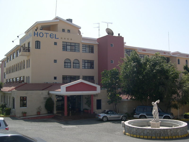 Episkopiana Hotel und Sports Resort in Episkopi, Limassol, Larnaca (S�den) Außenaufnahme