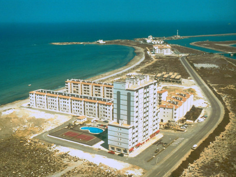 Apartamentos Oasis in La Manga, Alicante Außenaufnahme