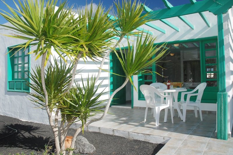 Bandama Bungalows in Puerto del Carmen, Lanzarote Terrasse