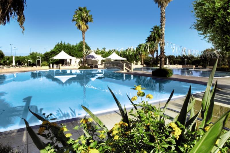 La Giurlita Hotel Club in Torre Mozza, Bari Pool