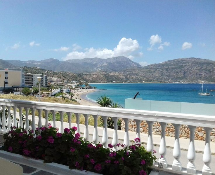 Calypso Bay in Karpathos-Stadt, Karpathos Terrasse