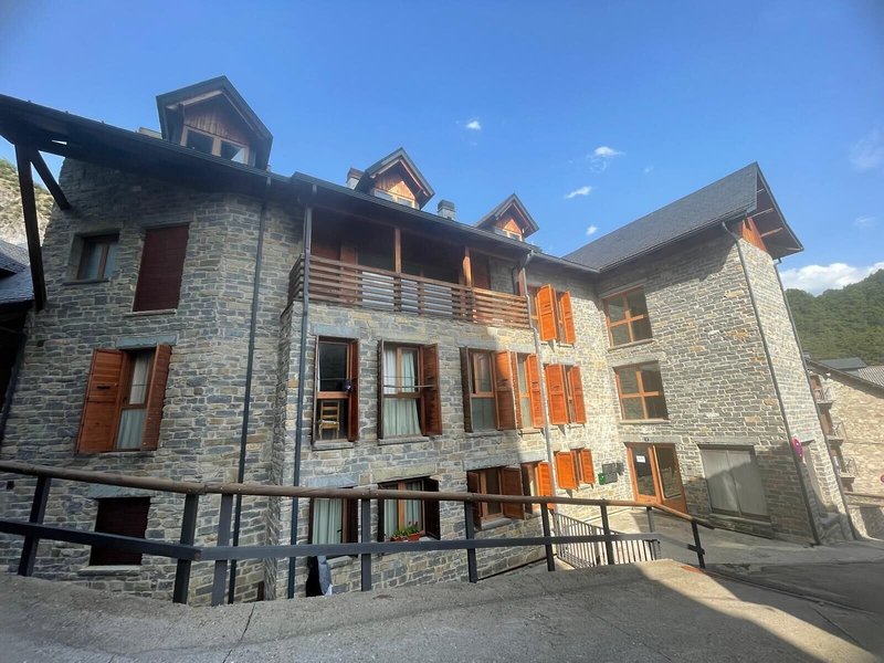 SNO Apartamentos Escarrilla in Escarrilla, Madrid Außenaufnahme