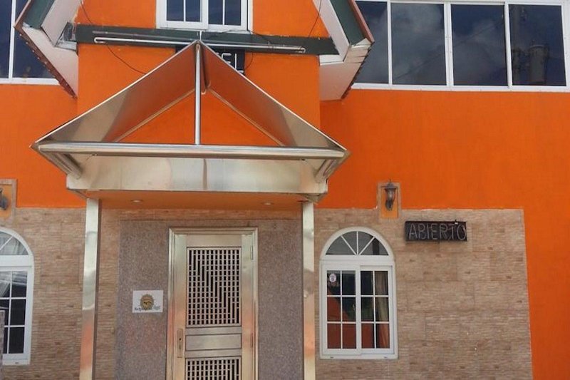 Hostal Express Inn Aeropuerto Internacional in Panama City, Panama City (Panama) Außenaufnahme