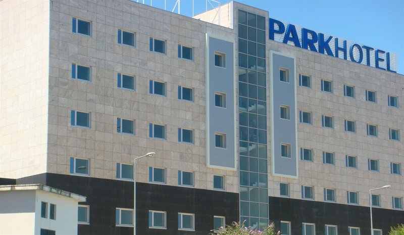 Park Hotel Porto Valongo in Valongo, Porto Außenaufnahme