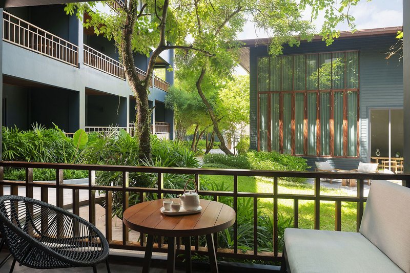 Mercure Rayong Lomtalay Villas & Resort in Kram, Bangkok Terrasse