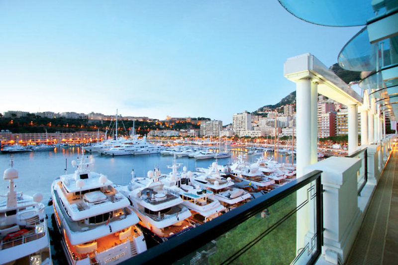 Port Palace in Monte Carlo, Nizza Pool