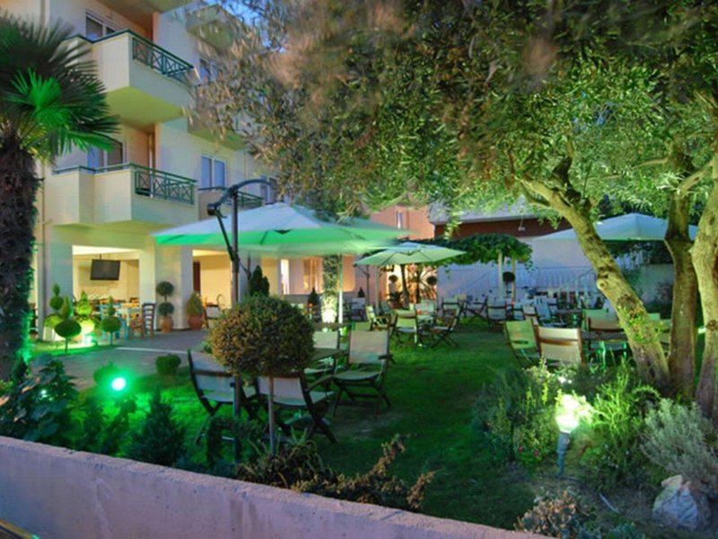 Hotel Platamon Centrale in Platamonas, Thessaloniki (Chalkidiki) Außenaufnahme