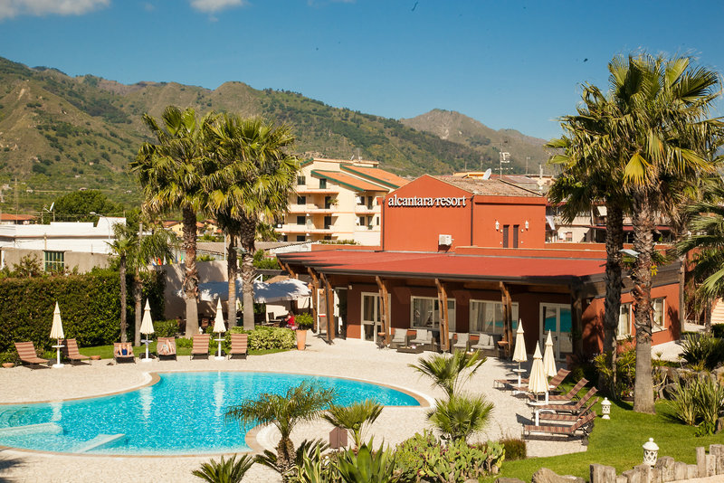 Alcantara Resort in Gaggi, Catania Außenaufnahme