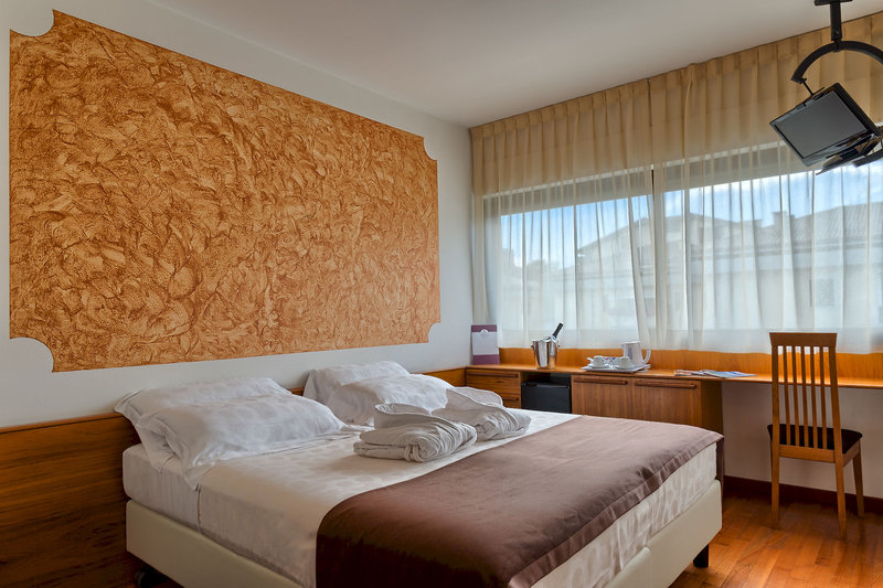 Hotel Valpolicella International in Pedemonte, Verona Wohnbeispiel