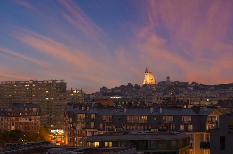 Hotel The Originals Paris Maison Montmartre in Paris, Paris-Charles De Gaulle Außenaufnahme