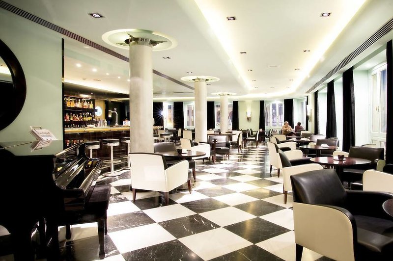 Hotel Larios Málaga in Málaga, Malaga Bar