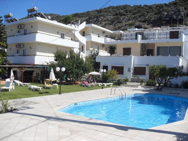 Iraklis Apartments in Stalida, Heraklion (Kreta) Außenaufnahme