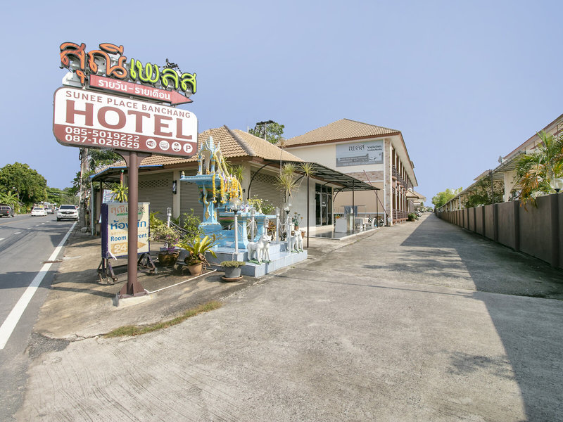 Sunee Place Hotel by OYO in Ban Chang, Bangkok Außenaufnahme Sunee Place Hotel by OYO in Ban Chang, Bangkok Außenaufnahme