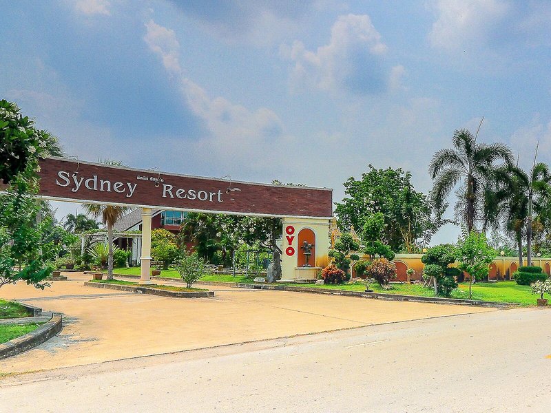 Sydney Resort by OYO Rooms in Suphanburi, Bangkok Außenaufnahme