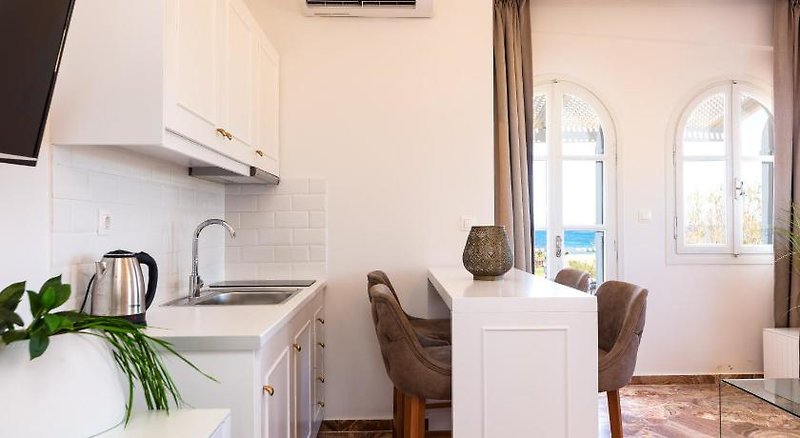 Pinelopi Beach Suites in Kavros, Chania (Kreta) Badezimmer