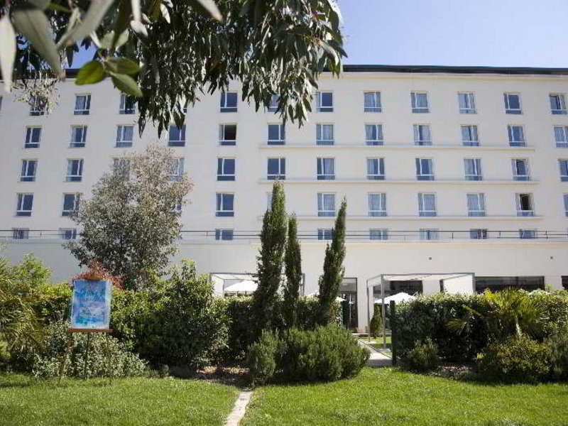 Courtyard Paris La Defense West - Colombes in Paris, Paris-Orly Außenaufnahme