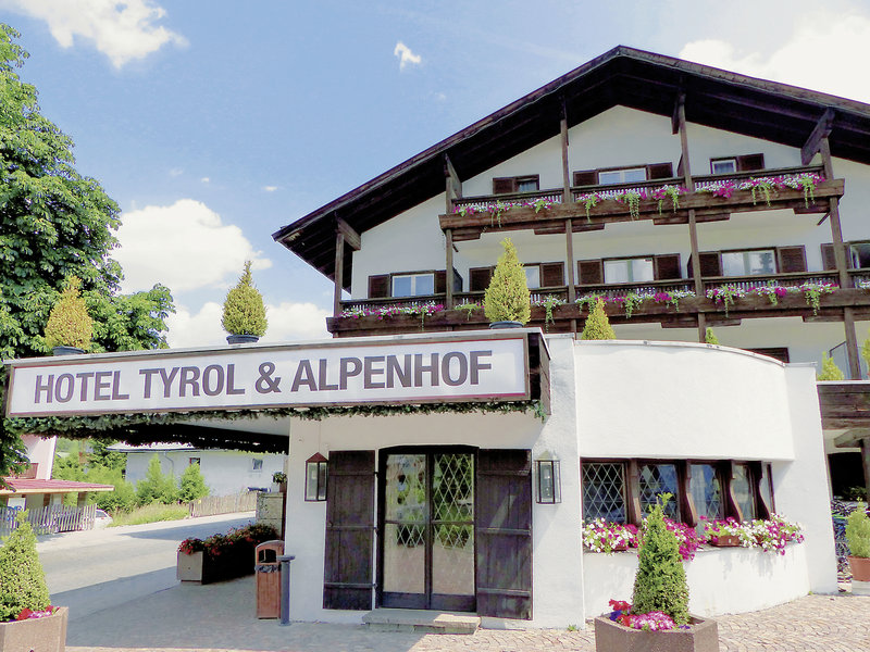 Hotel Tyrol & Alpenhof in Seefeld, Innsbruck (AT) Außenaufnahme