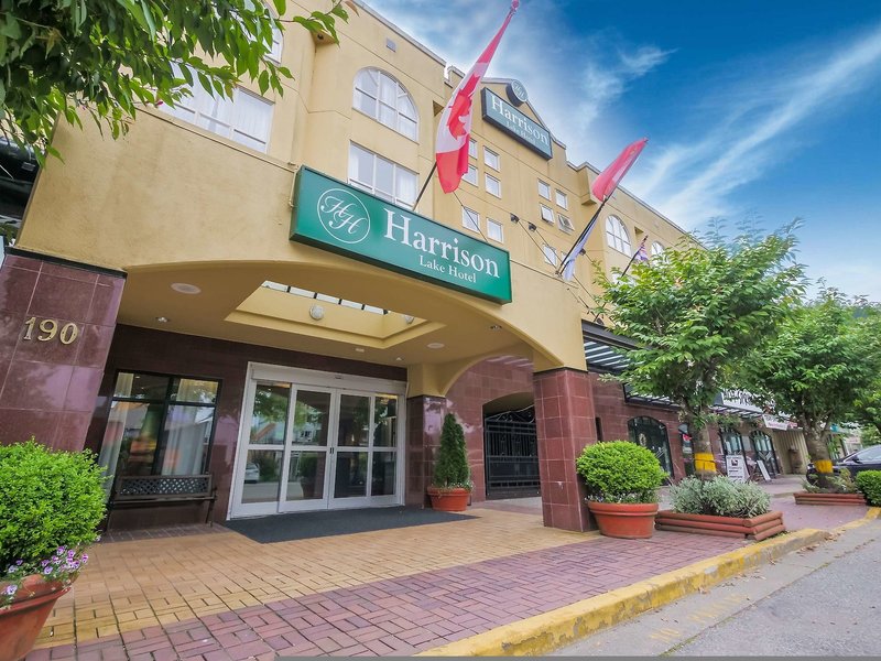 Ramada Harrison Hot Springs in Harrison Hot Springs, Vancouver Außenaufnahme