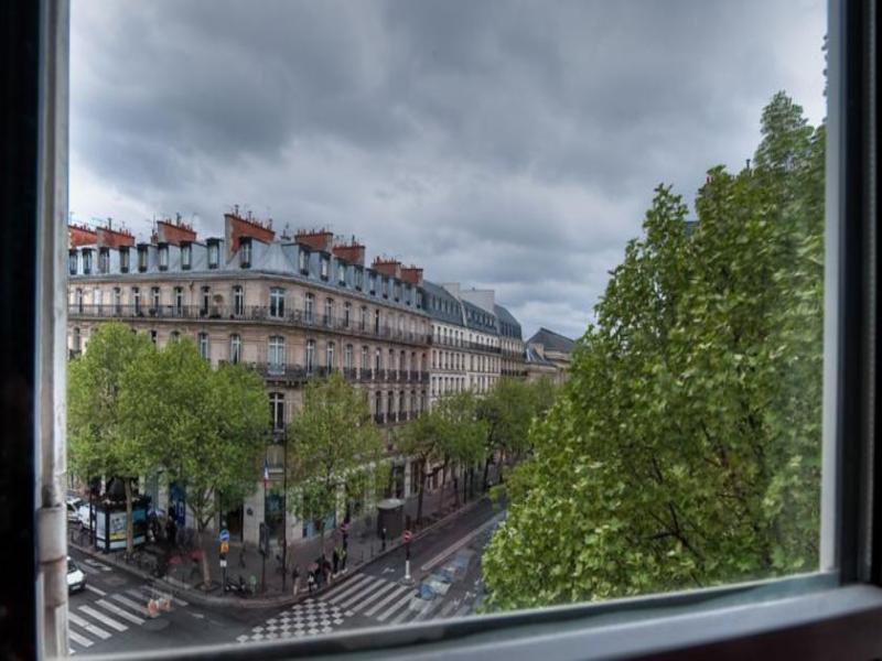 Cluny Square in Paris, Paris-Charles De Gaulle Außenaufnahme