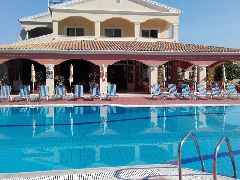 Sunny Hotel in Sidari, Korfu Pool