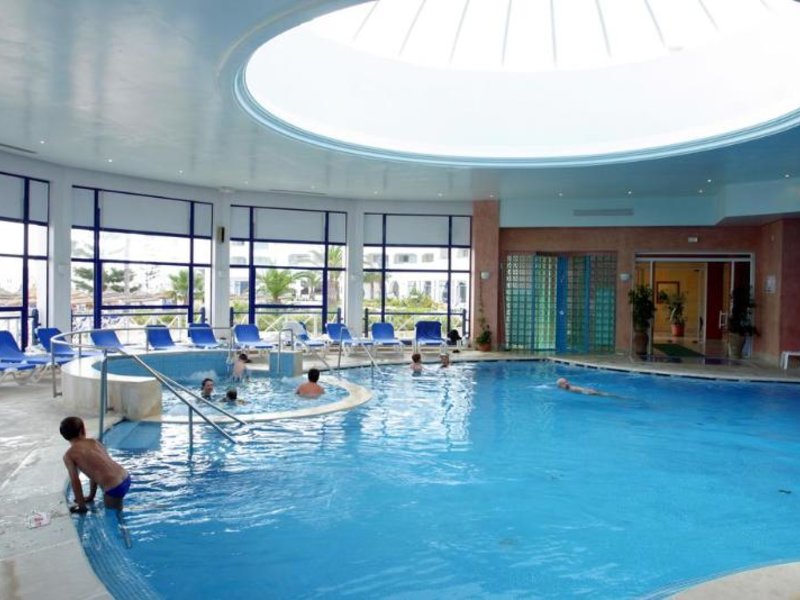 Hallenbad