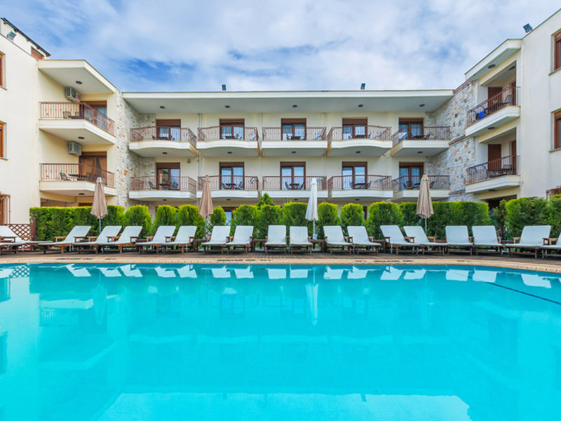 Nereides Hotel in Hanioti, Thessaloniki (Chalkidiki) Außenaufnahme