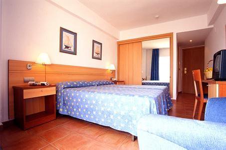 MedPlaya Hotel Alba Beach in Benalmádena, Malaga Wohnbeispiel