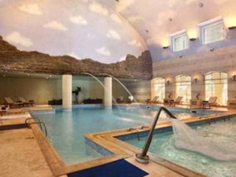 Hallenbad
