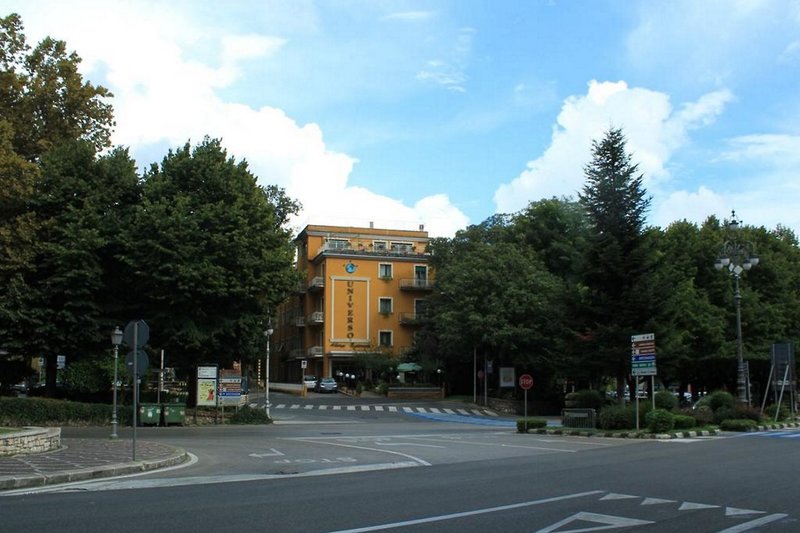 Universo in Fiuggi, Rom-Fiumicino Außenaufnahme