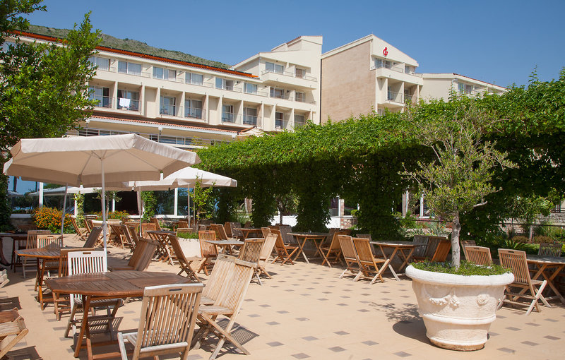 Hotel Palas in Petrovac, Dubrovnik (Kroatien) Außenaufnahme