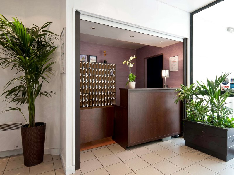 Aparthotel Adagio access Vanves Porte de Versailles in Vanves, Paris-Charles De Gaulle Außenaufnahme