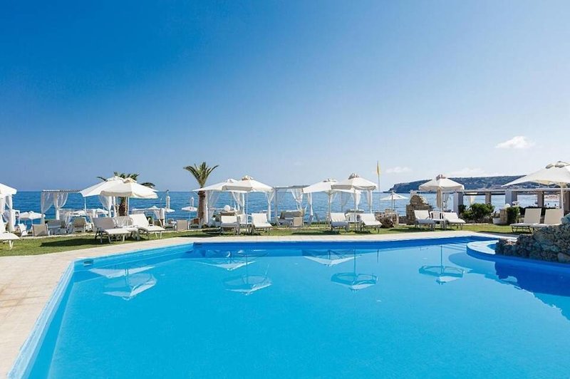 Noho by Azul Collection in Skaleta, Chania (Kreta) Pool