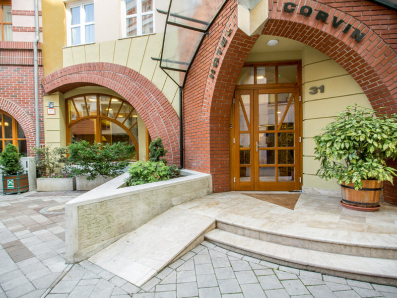 Corvin Hotel Budapest - Sissi Wing in Budapest, Budapest (HU) Außenaufnahme