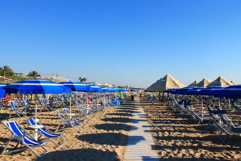 Strand