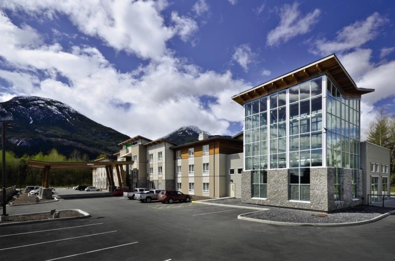 Sandman Hotel & Suites Squamish in Squamish, Vancouver Außenaufnahme