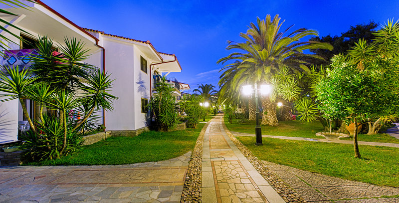 Pilalidis in Pefkochori, Thessaloniki (Chalkidiki) Garten