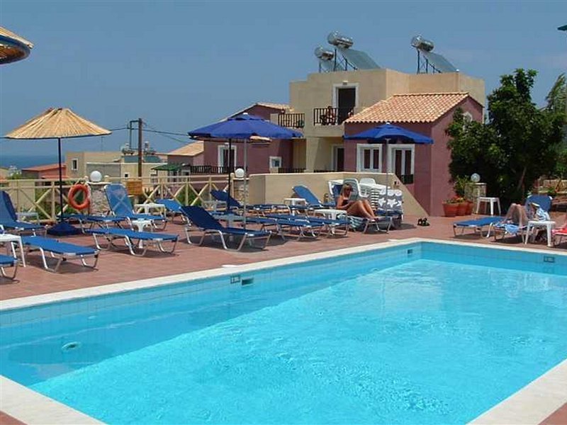 Golden Valentin Apartments in Chersonissos, Heraklion (Kreta) Pool
