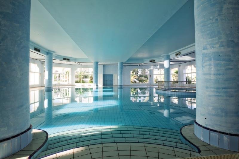 Hallenbad