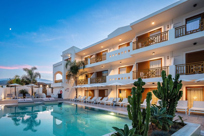 Aristea Hotel in Rethymno, Chania (Kreta) Pool